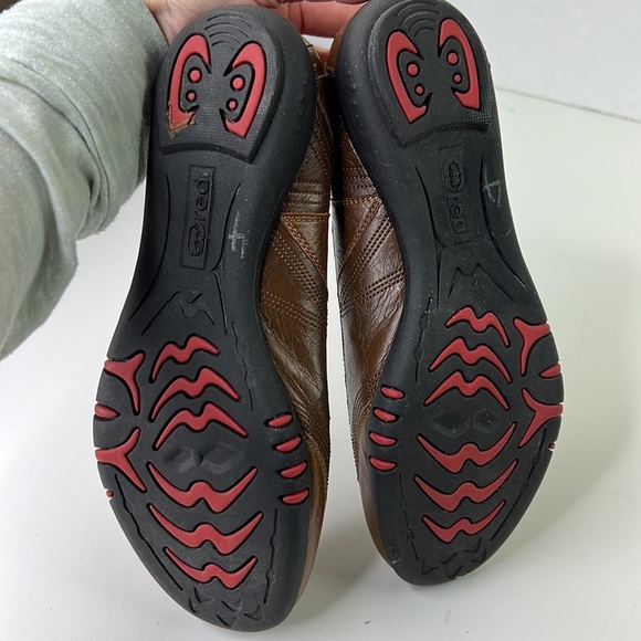 red Mark Ecko shoes brown leather mary jane flats - Picture 7 of 9